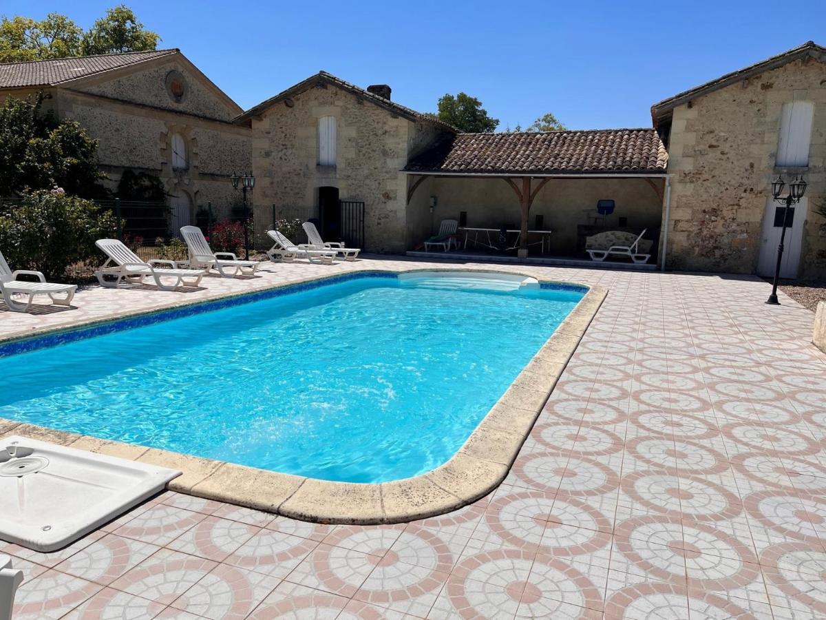 Ancien Chai Renove Dans Un Parc Clos De 3 Hectares Lamothe-Montravel 외부 사진